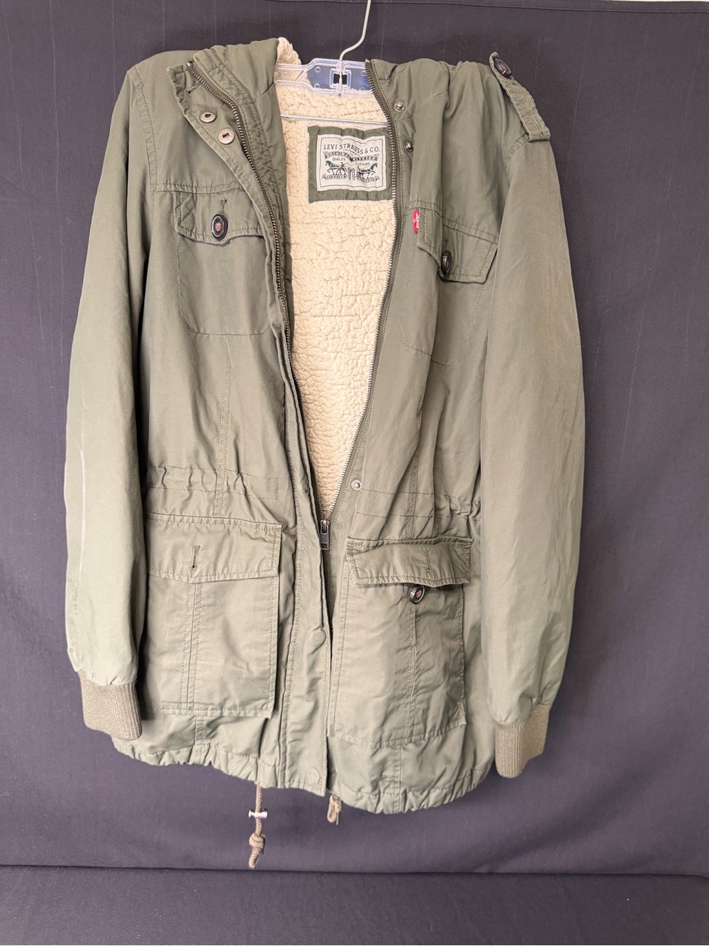 Levi’s Women’s Medium Olive Green Sherpa Lined Parka Faux Fur Hood